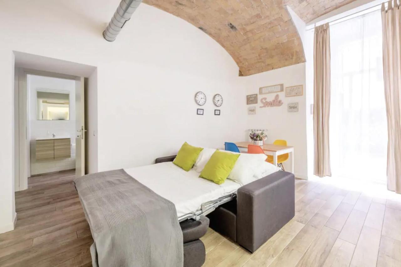 New-Big Honey Colosseum 4Bdr + 2Sofa Bed A/C Рим Экстерьер фото